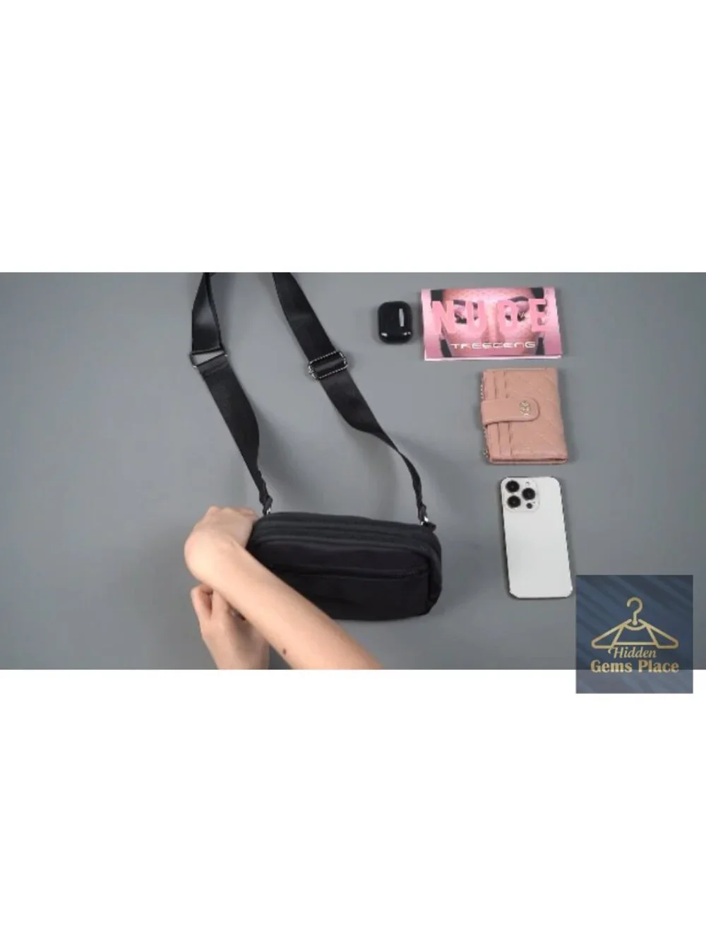 Nylon Small Crossbody Bag with Adjustable Strap for Travel